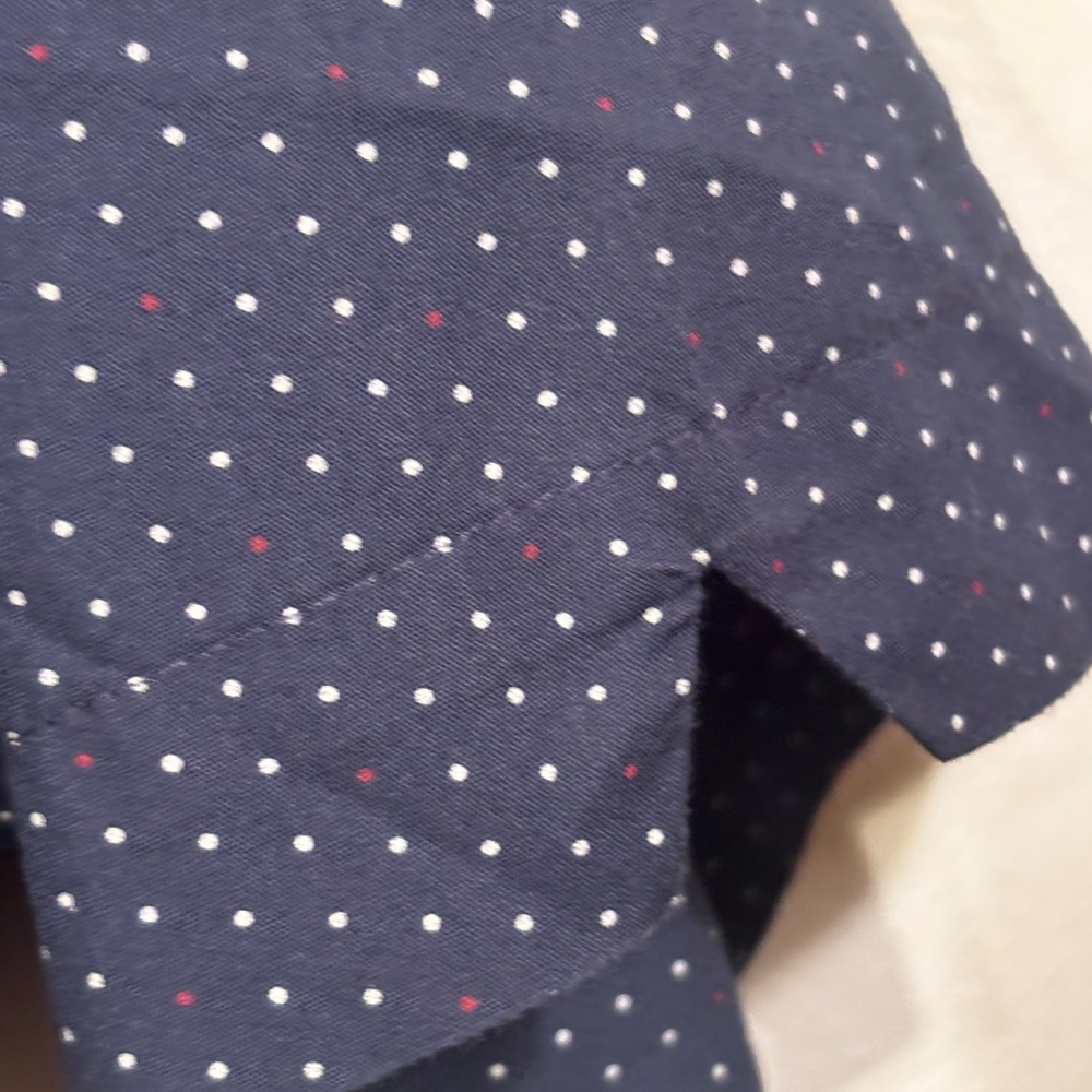 Van Heusen Never Tuck Mens Short Sleeves Shirt M 15-15 1/2 Button Down - Picture 8 of 9